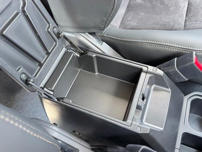 2025 Toyota LAND CRUISER 70 thumbnail 75