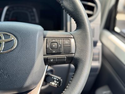 2025 Toyota LAND CRUISER 70 thumbnail 52