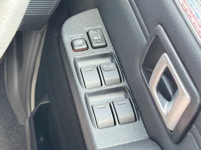 2025 Toyota LAND CRUISER 70 thumbnail 58