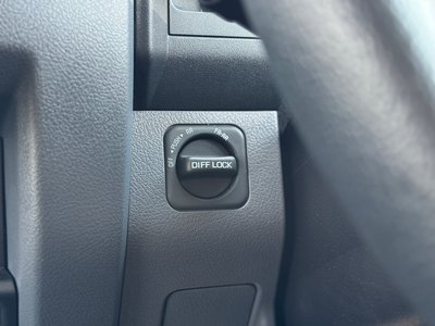 2025 Toyota LAND CRUISER 70 thumbnail 57