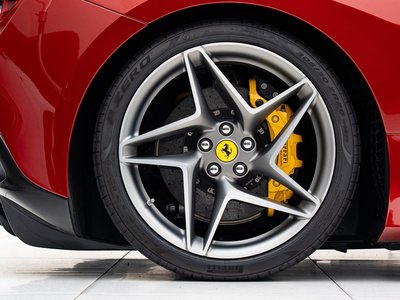 2022 Ferrari F8 SPIDER — фото 10