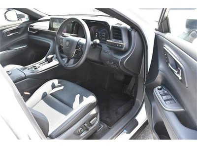 صورة 13 لـ 2023 Toyota CROWN CROSSOVER