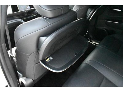 صورة 16 لـ 2023 Toyota CROWN CROSSOVER