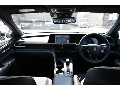 صورة 29 لـ 2023 Toyota CROWN CROSSOVER