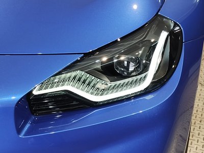 2025 BMW M2 COUPE 照片 15