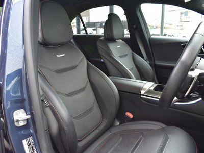 2025 Mercedes-BENZ C-CLASS AMG 照片 13