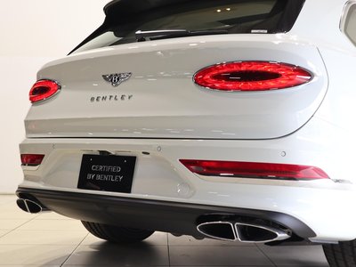 2023 Bentley BENTAYGA thumbnail 19