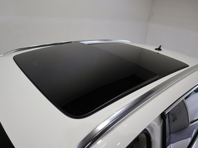 2023 Bentley BENTAYGA thumbnail 18