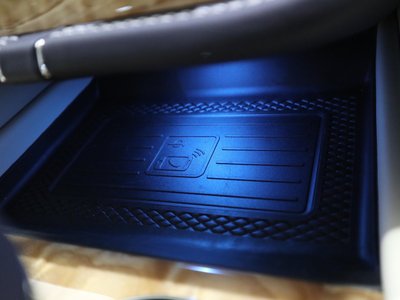 2023 Bentley BENTAYGA thumbnail 29