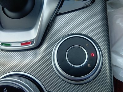 صورة 18 لـ 2023 ALFA Romeo JULIA