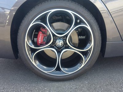 صورة 95 لـ 2023 ALFA Romeo JULIA