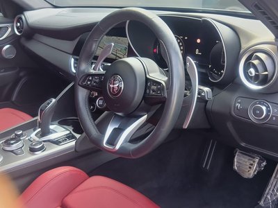 صورة 28 لـ 2023 ALFA Romeo JULIA