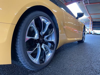 صورة 21 لـ 2017 Lexus LC