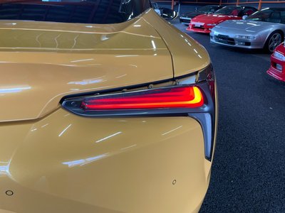 صورة 18 لـ 2017 Lexus LC