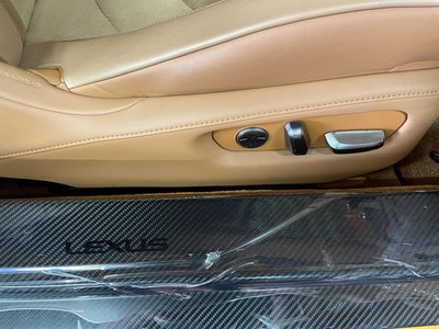 صورة 37 لـ 2017 Lexus LC