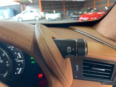 صورة 45 لـ 2017 Lexus LC