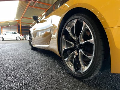 صورة 20 لـ 2017 Lexus LC