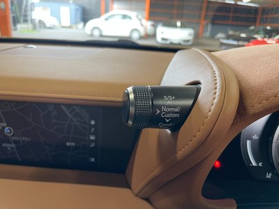 صورة 44 لـ 2017 Lexus LC