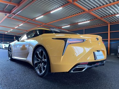 صورة 14 لـ 2017 Lexus LC