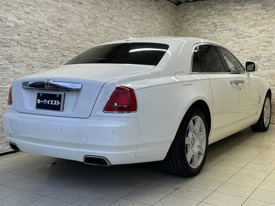 2011 ROLLS-ROYCE GHOST photo 6