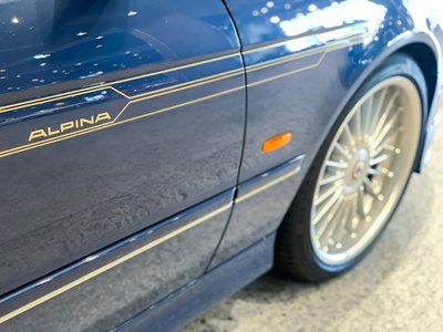 2001 BMW Alpina B10 — фото 2
