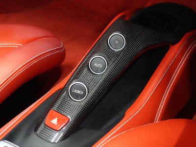 2017 Ferrari 488 SPIDER — фото 9