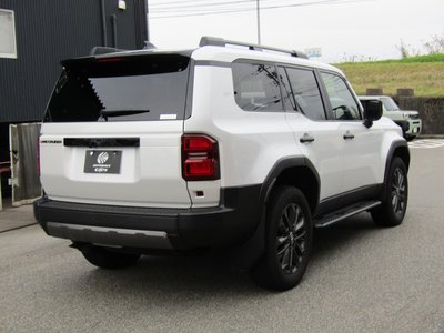 صورة 9 لـ 2024 Toyota LAND CRUISER 250