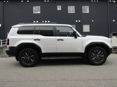صورة 7 لـ 2024 Toyota LAND CRUISER 250