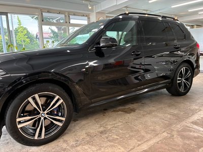 2021 BMW X7 photo 9