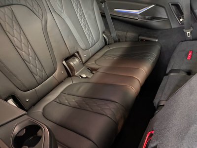 2021 BMW X7 thumbnail 17