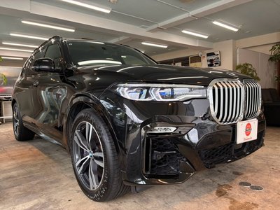 2021 BMW X7 photo 4