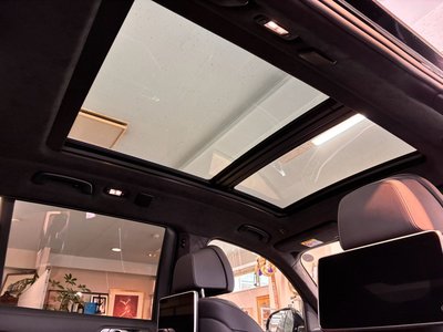 2021 BMW X7 thumbnail 24