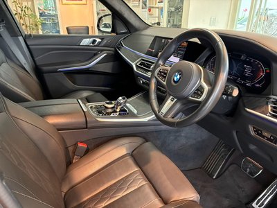 2021 BMW X7 photo 13
