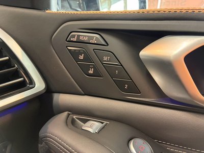 2021 BMW X7 thumbnail 18
