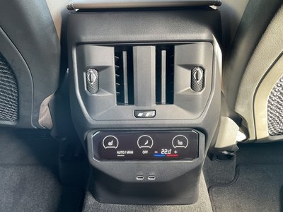 صورة مصغرة 37 لـ 2025 BMW X3