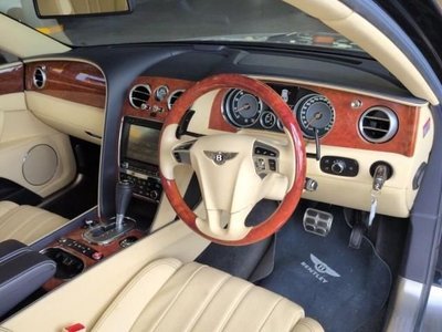 2015 Bentley FLYING SPUR 缩略图 3