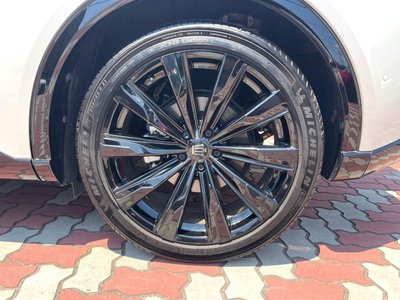 صورة 29 لـ 2023 Toyota CROWN SPORT