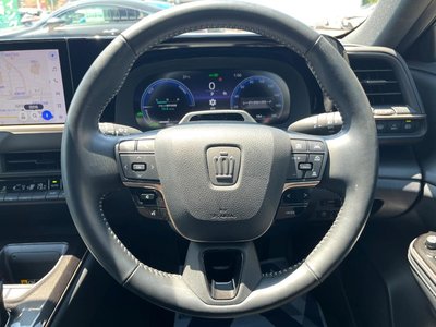 صورة 11 لـ 2023 Toyota CROWN SPORT