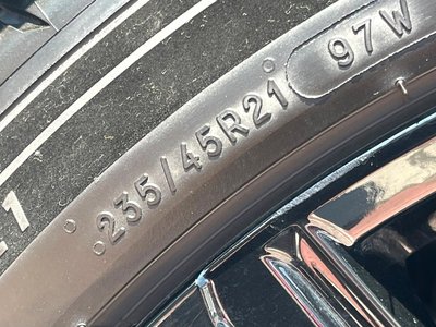 صورة 31 لـ 2023 Toyota CROWN SPORT
