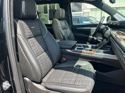 صورة مصغرة 50 لـ 2026 Cadillac ESCALADE