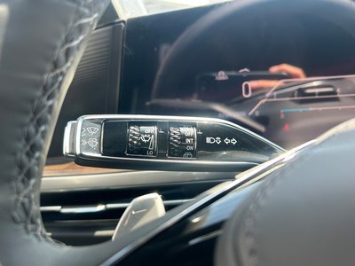 صورة مصغرة 27 لـ 2026 Cadillac ESCALADE