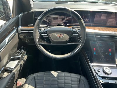 صورة مصغرة 24 لـ 2026 Cadillac ESCALADE