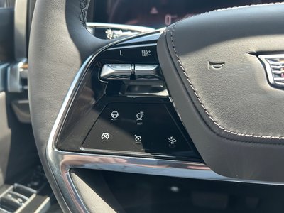 صورة مصغرة 25 لـ 2026 Cadillac ESCALADE