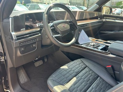 صورة مصغرة 22 لـ 2026 Cadillac ESCALADE