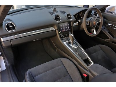 2018 Porsche 718 缩略图 10