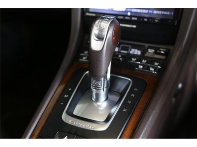 2012 Porsche 911 thumbnail 19