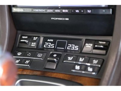 2012 Porsche 911 thumbnail 20