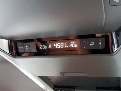 2024 Toyota VELLFIRE thumbnail 27
