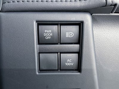 صورة 32 لـ 2025 Toyota ALPHARD