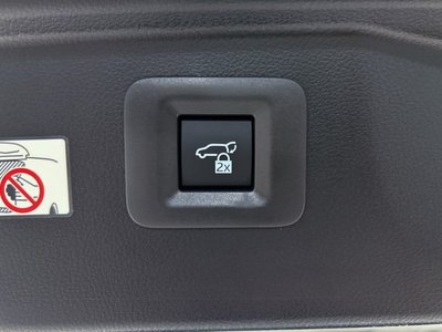 صورة 19 لـ 2025 Toyota ALPHARD